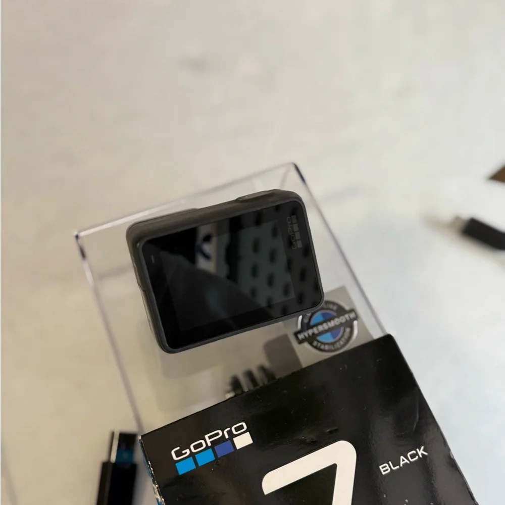GoPro HERO 7 Black Action Camera-Touchscreen and Voice Activation